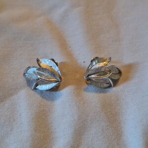 Silver Tone Crown Trifari Clip on Earrings